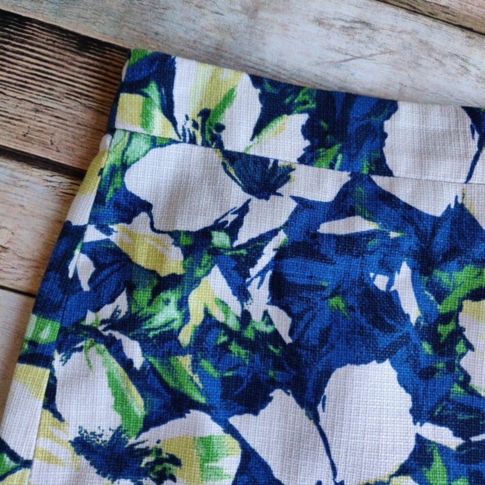 J. Crew Basketweave Floral Pencil Skirt - Picture 3 of 11